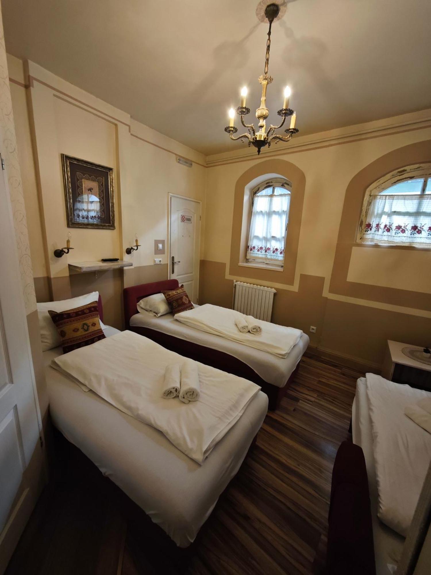 Guesthouse Yildiz SJJ Exterior photo